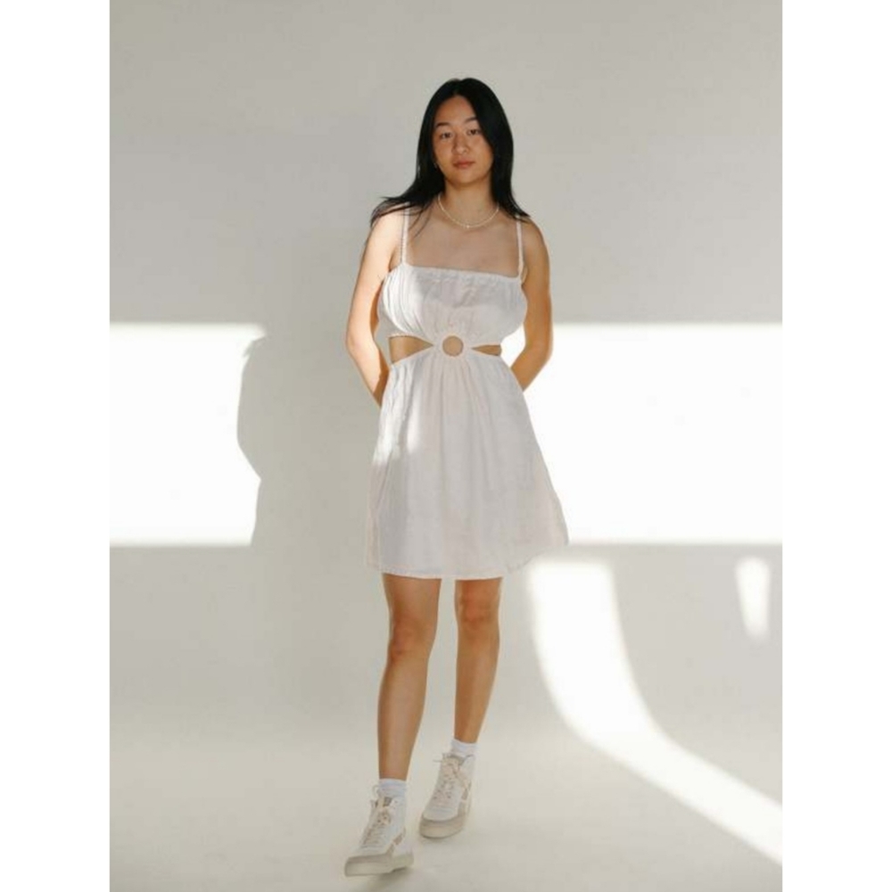 Faithfull the Brand | Zumi Cutout Mini Dress in Plain Shell Size 10 - Picture 1 of 12